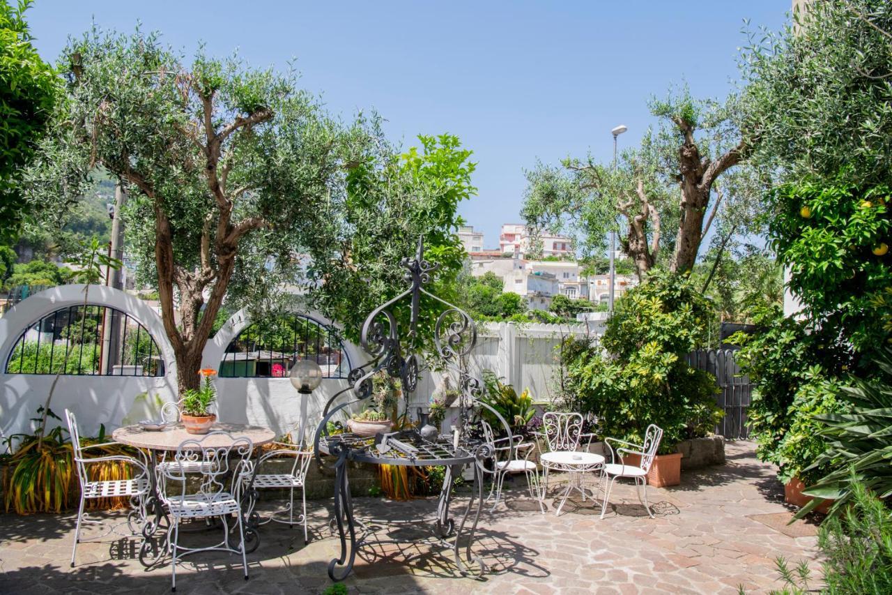 Hotel Candia Casamicciola Terme Bagian luar foto